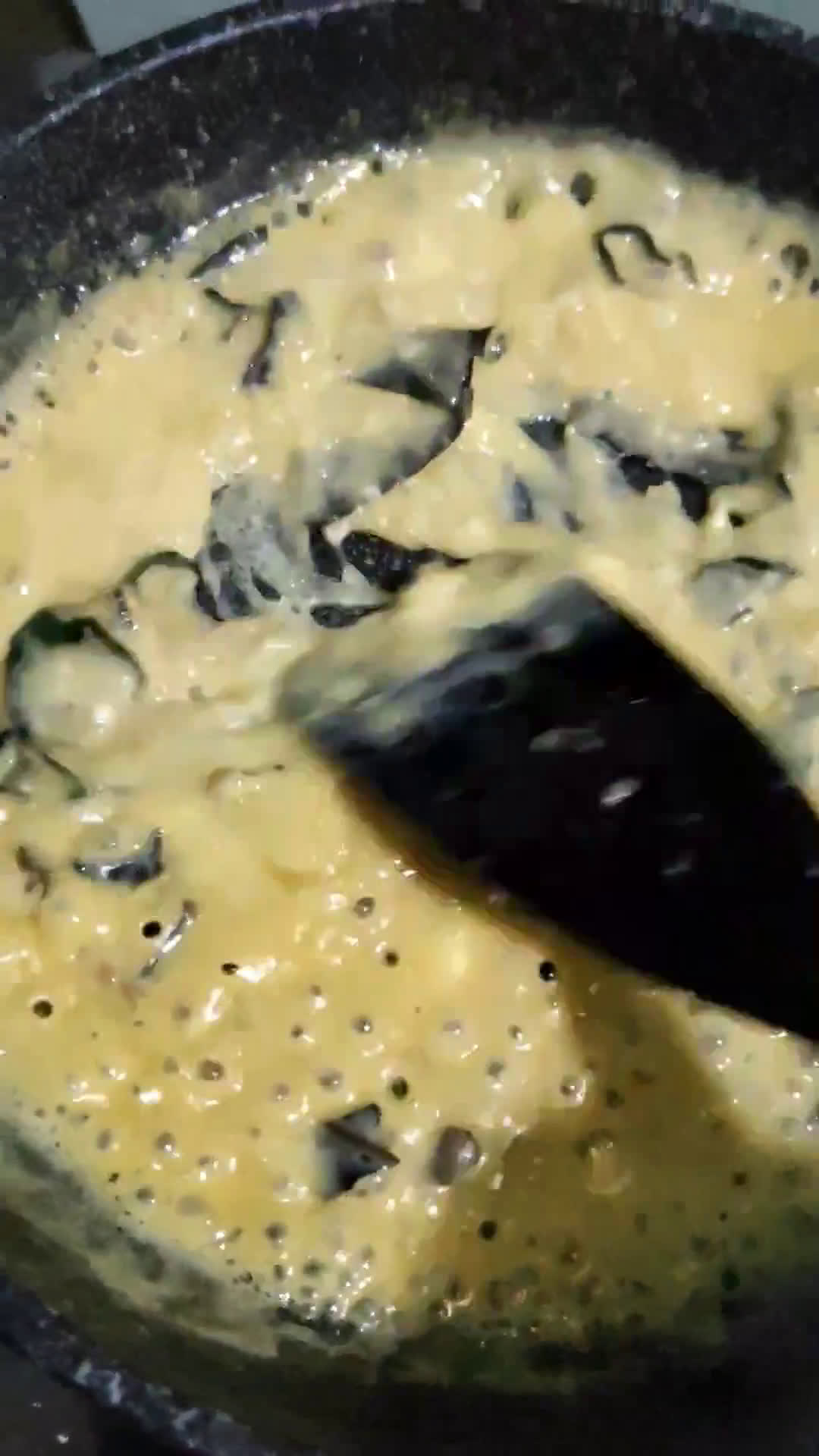 Foto langkah ke 5 dari resep Chicken salted egg/Ayam saus telur asin.