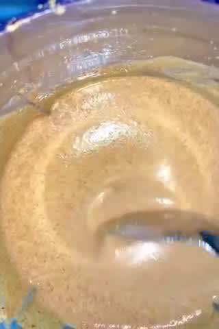 صورة لخطوة 3 من وصفة كيكة التوفي اللذيذ 🥧🥮
