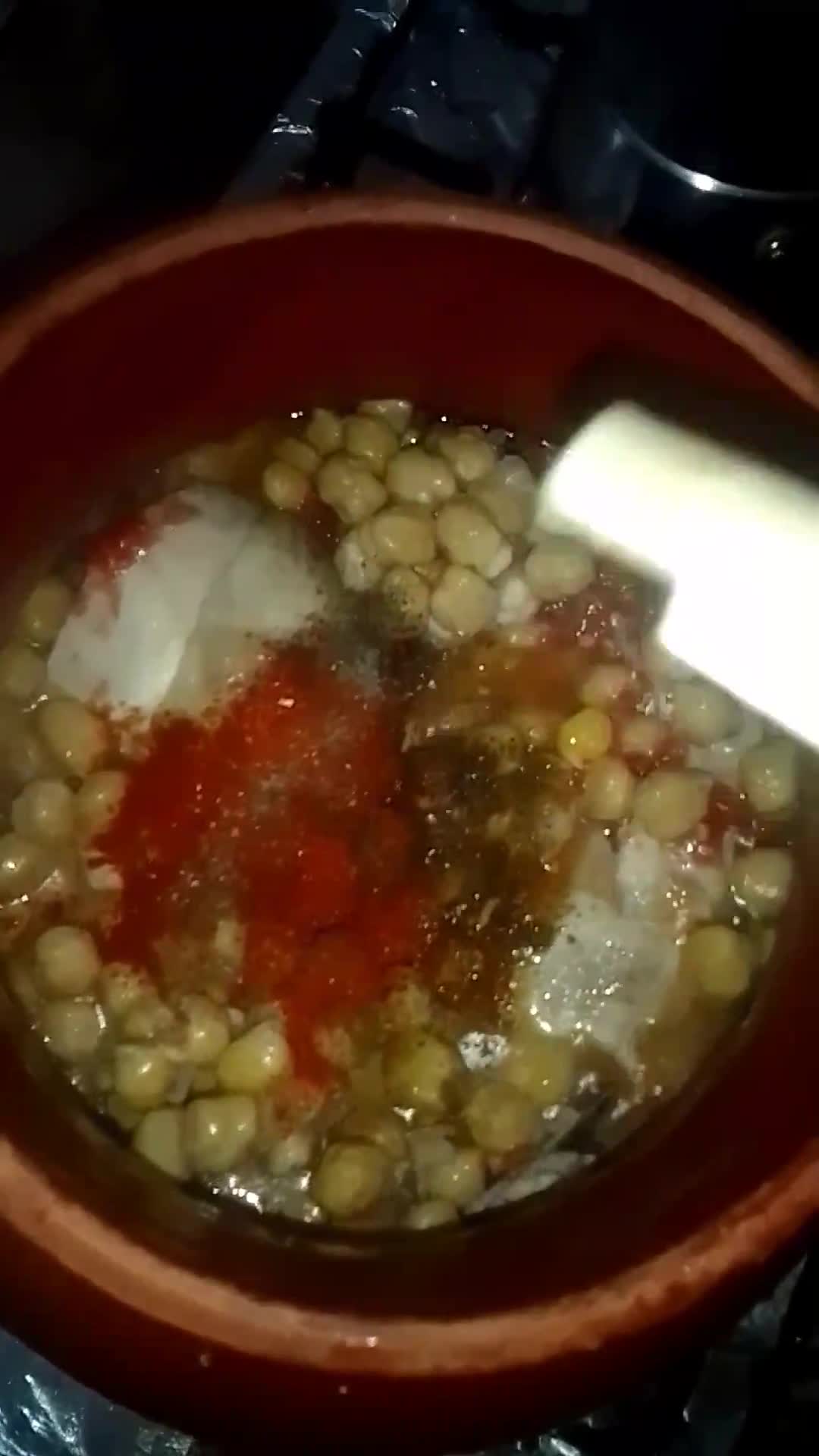 صورة لخطوة 7 من وصفة العيش 🍲بركوكس🥘 بزيت الزيتون🫒