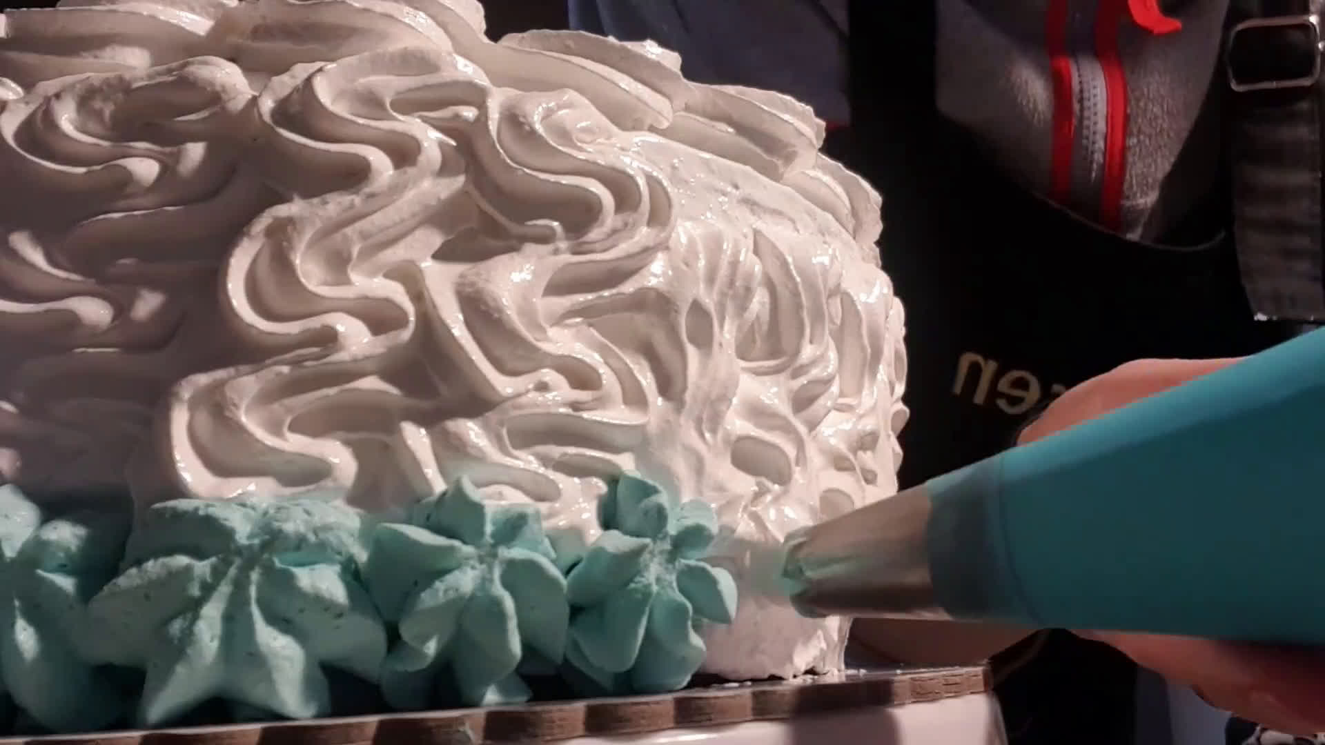 Foto del paso 10 de la receta: Torta Frozen para Liha❤