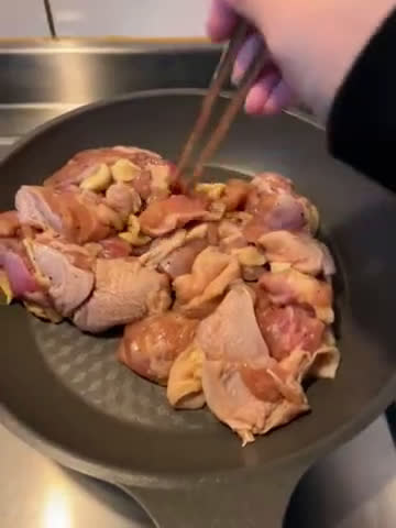 蒜香煎雞腿肉的食譜步驟1照片