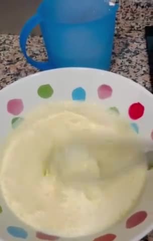Foto del paso 2 de la receta: Torrijas de tiramisú 🍞 ☕️