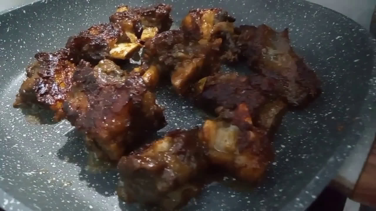 Foto langkah ke 5 dari resep Iga Panggang Madu.