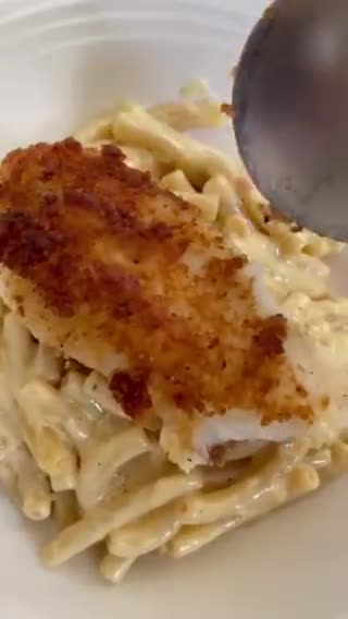 A picture of step 3 of Mac&Cheese Cream Cracker Fish Fillet.