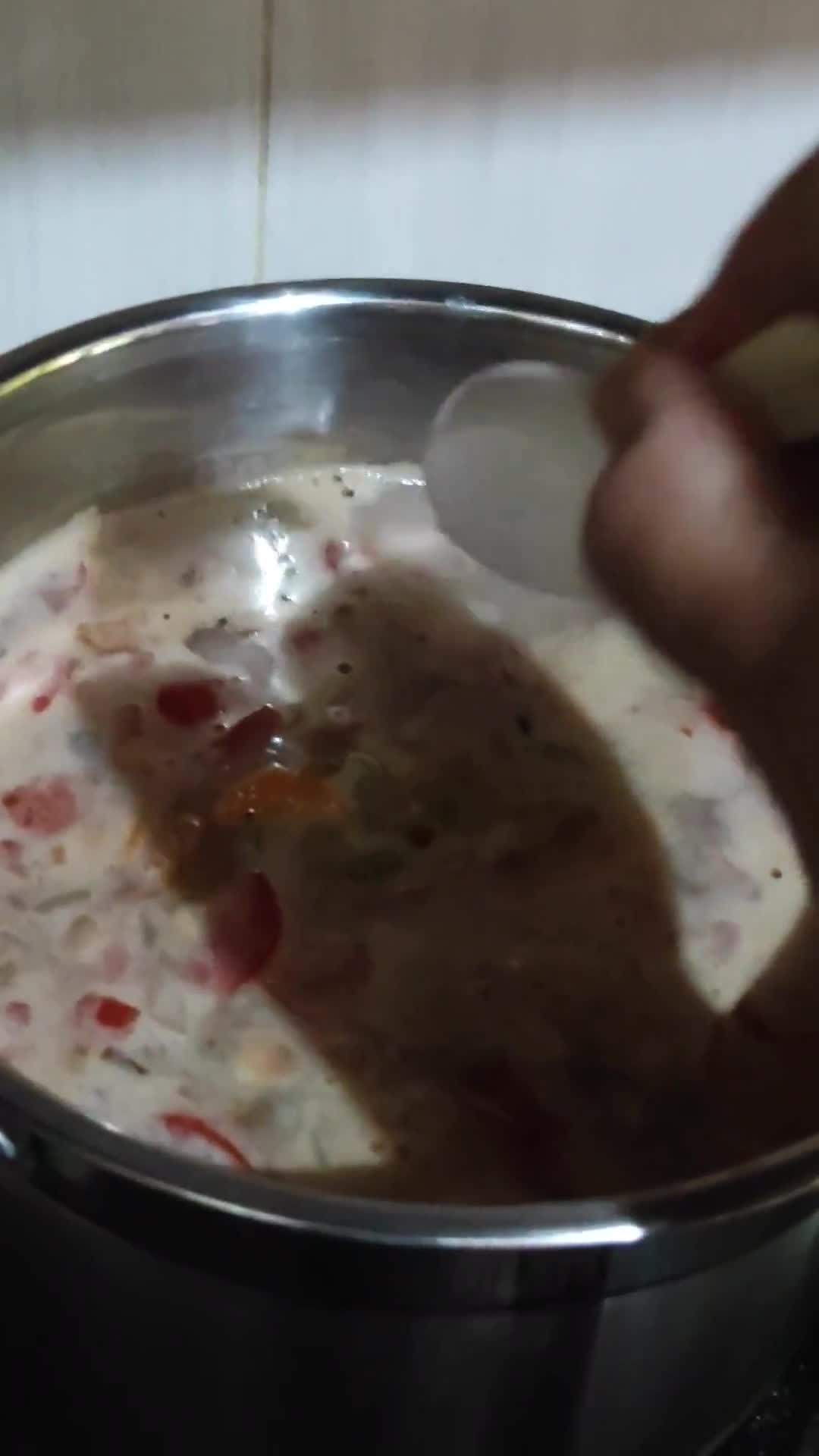 Foto langkah ke 9 dari resep Sup Krim Kacang Merah Sayap Ayam.