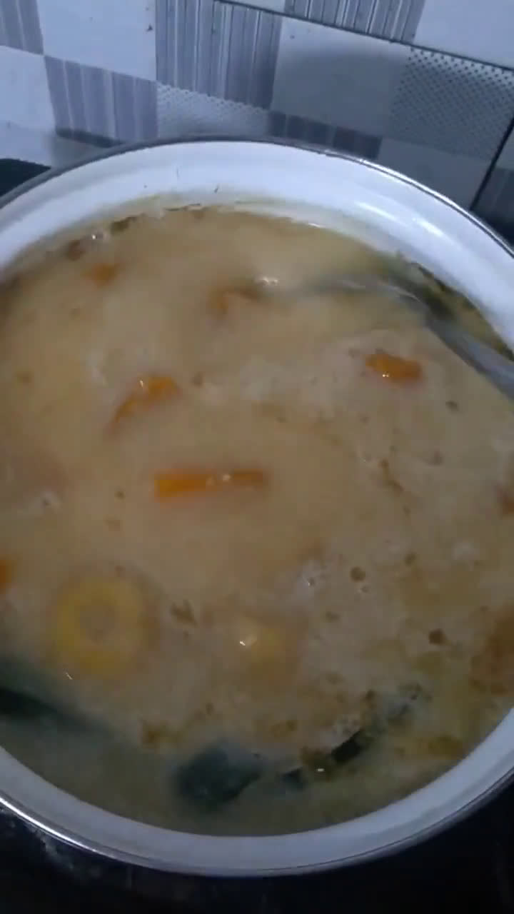 Foto langkah ke 3 dari resep Kolak labu kuning pisang.