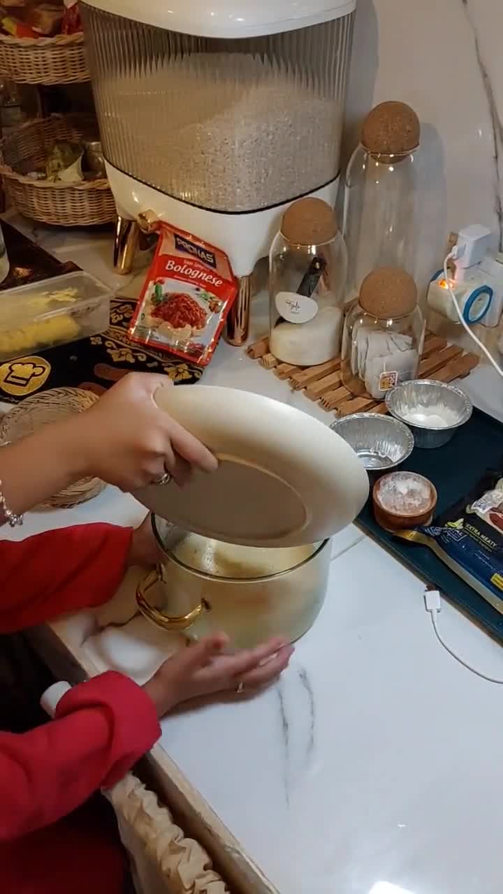 Foto langkah ke 3 dari resep Pizza Nasi Teflon.