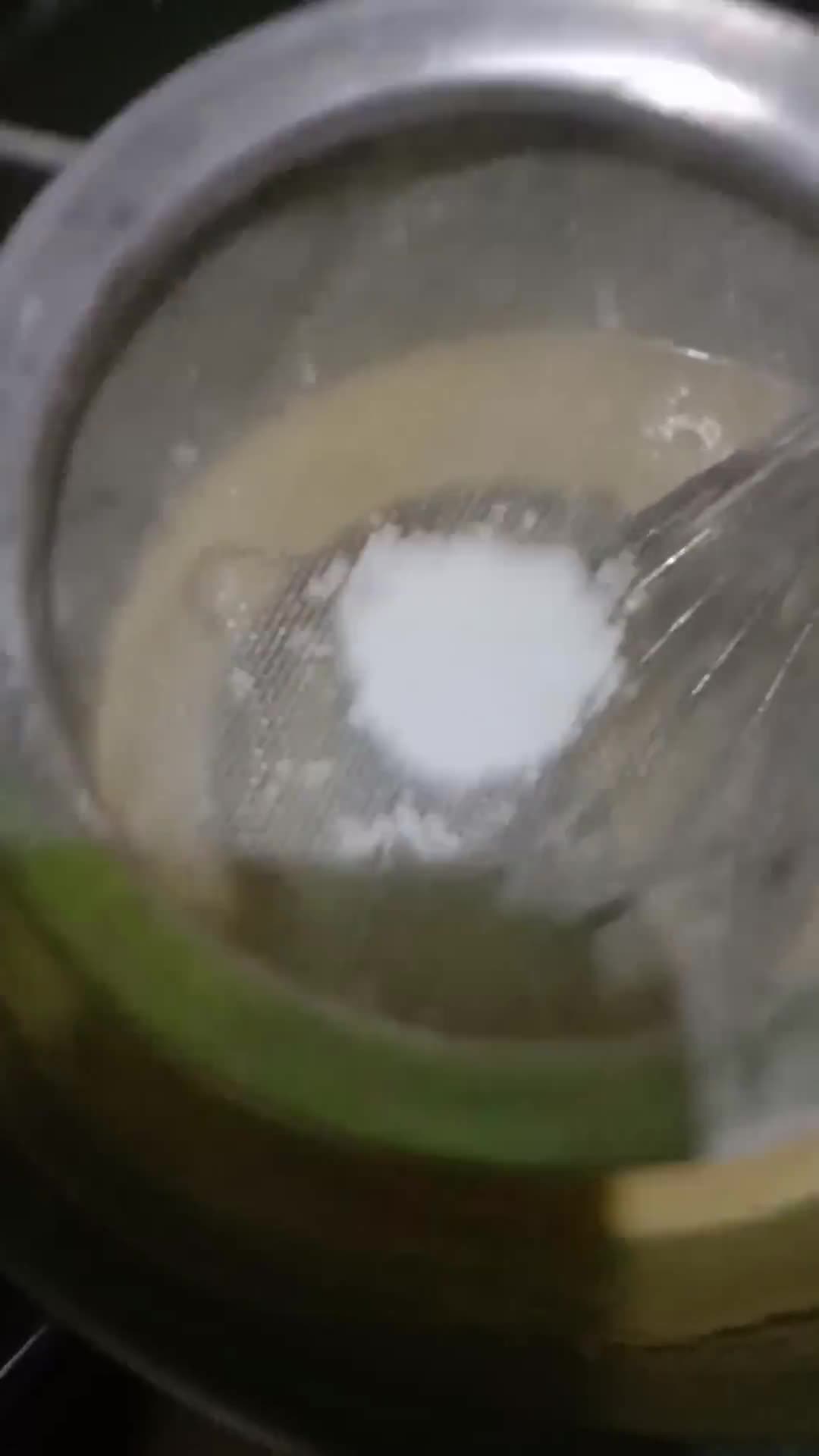 Foto langkah ke 2 dari resep Kue cubit empuk.