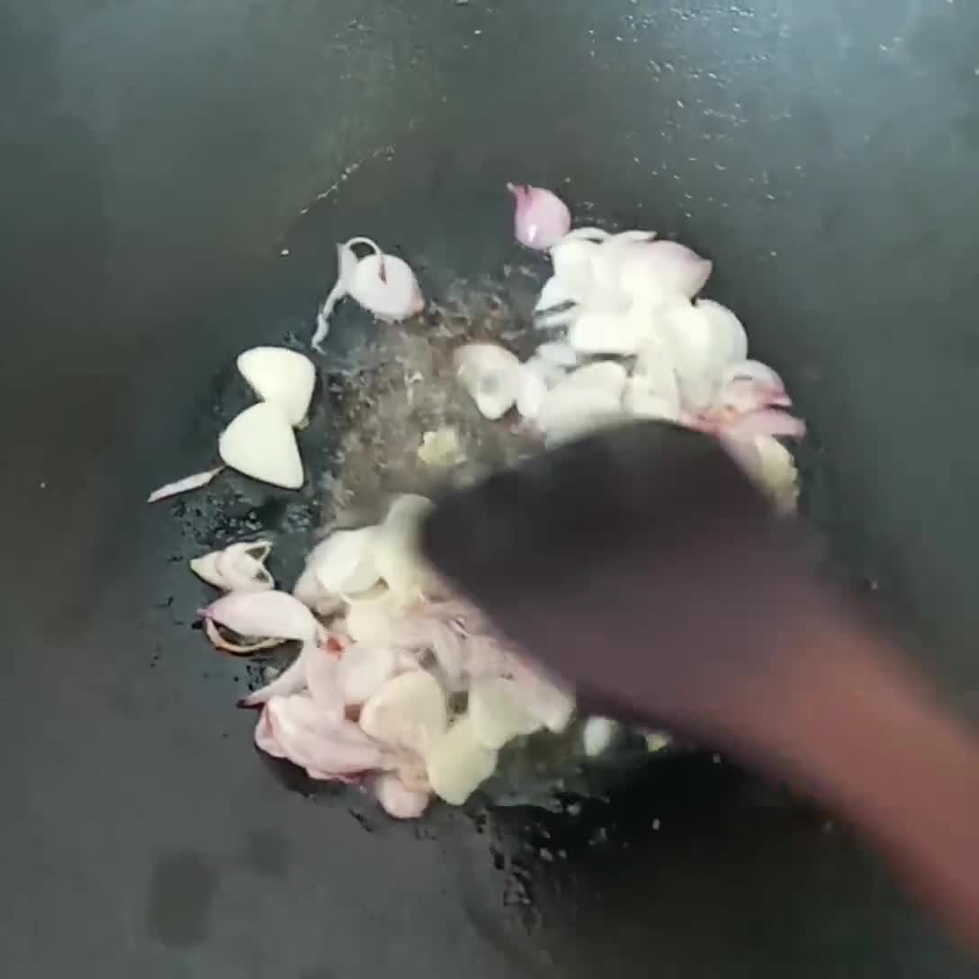 Foto langkah ke 2 dari resep Tumis Tempe Kentang Lada Hitam.