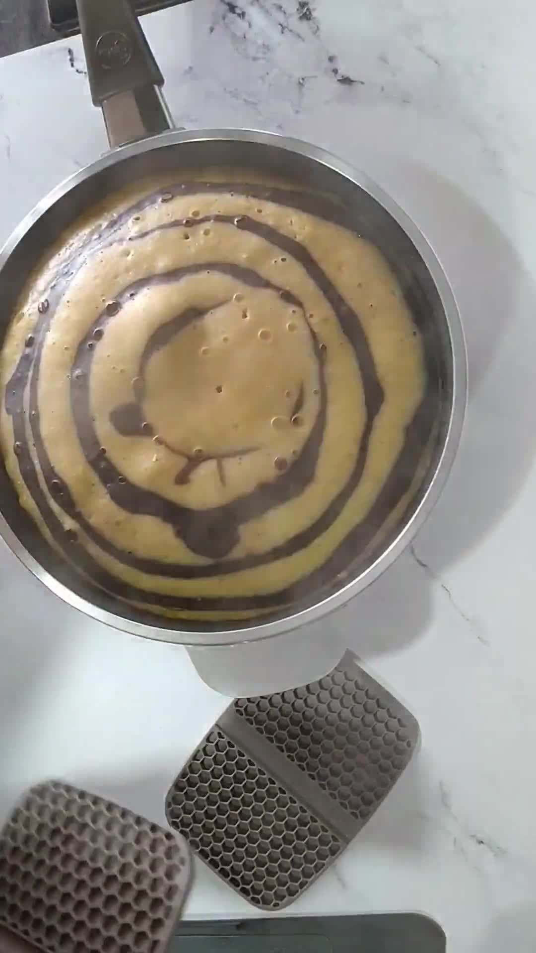 Foto del paso 3 de la receta: Torta cebra en sartén 24 cm de Essen