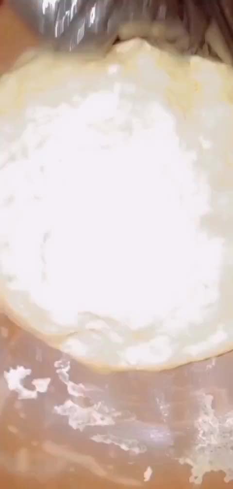 A picture of step 1 of Meat pie with a twist.