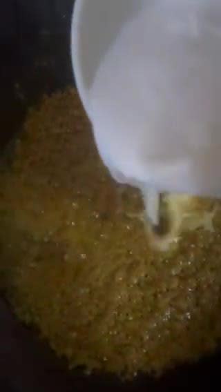 Gambar langkah 2 resipi Rendang Pegaga dan Kerang.