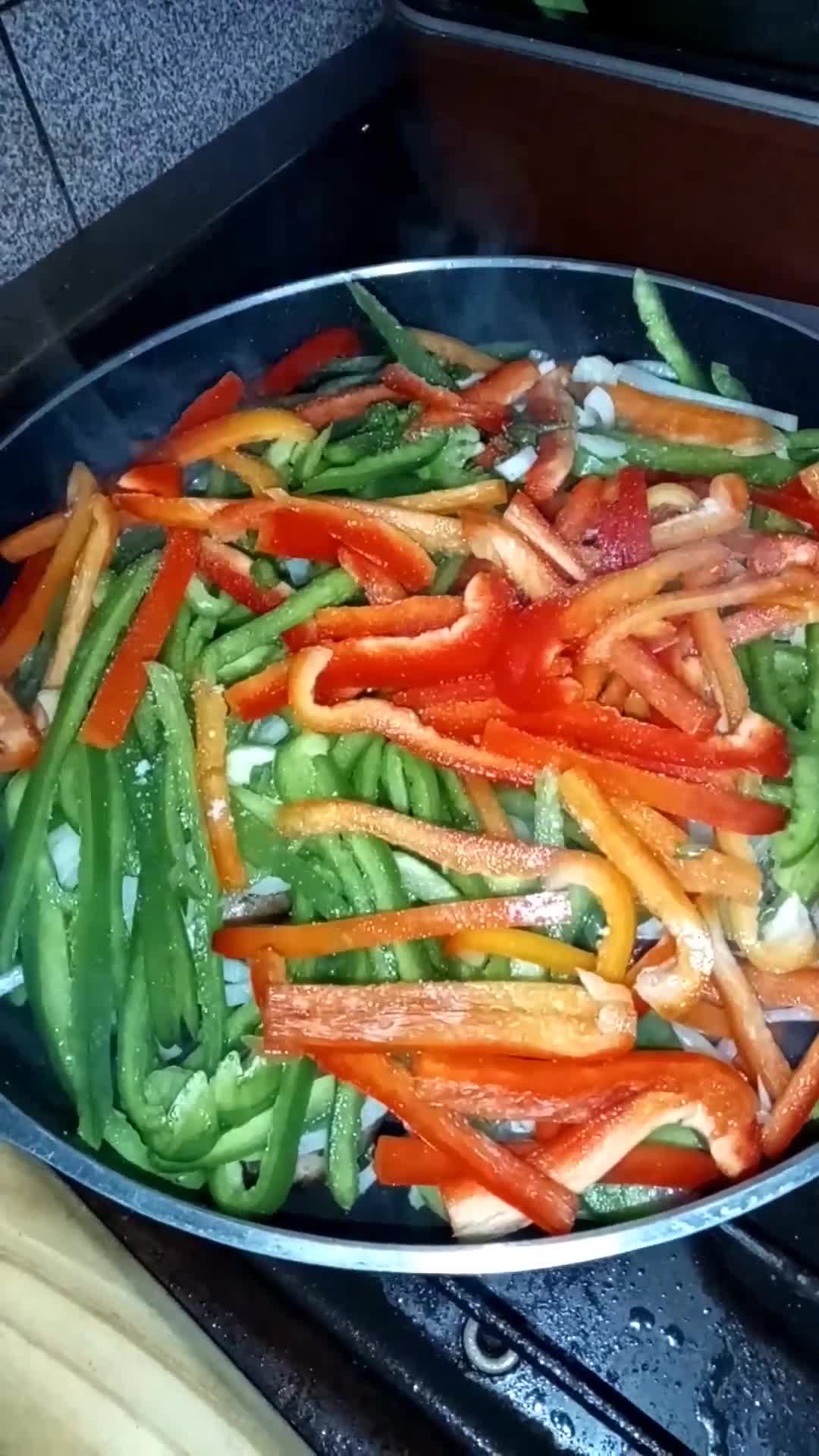 Foto del paso 5 de la receta: Chorizo a la pomarola