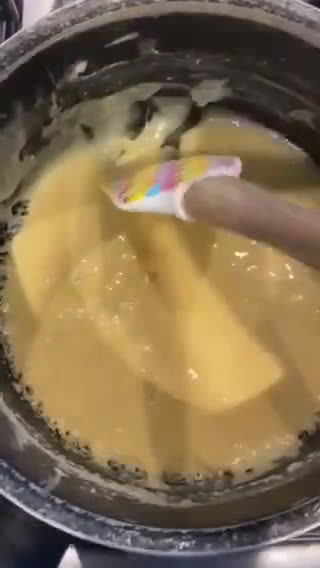 Foto del paso 2 de la receta: Beijinhos de coco