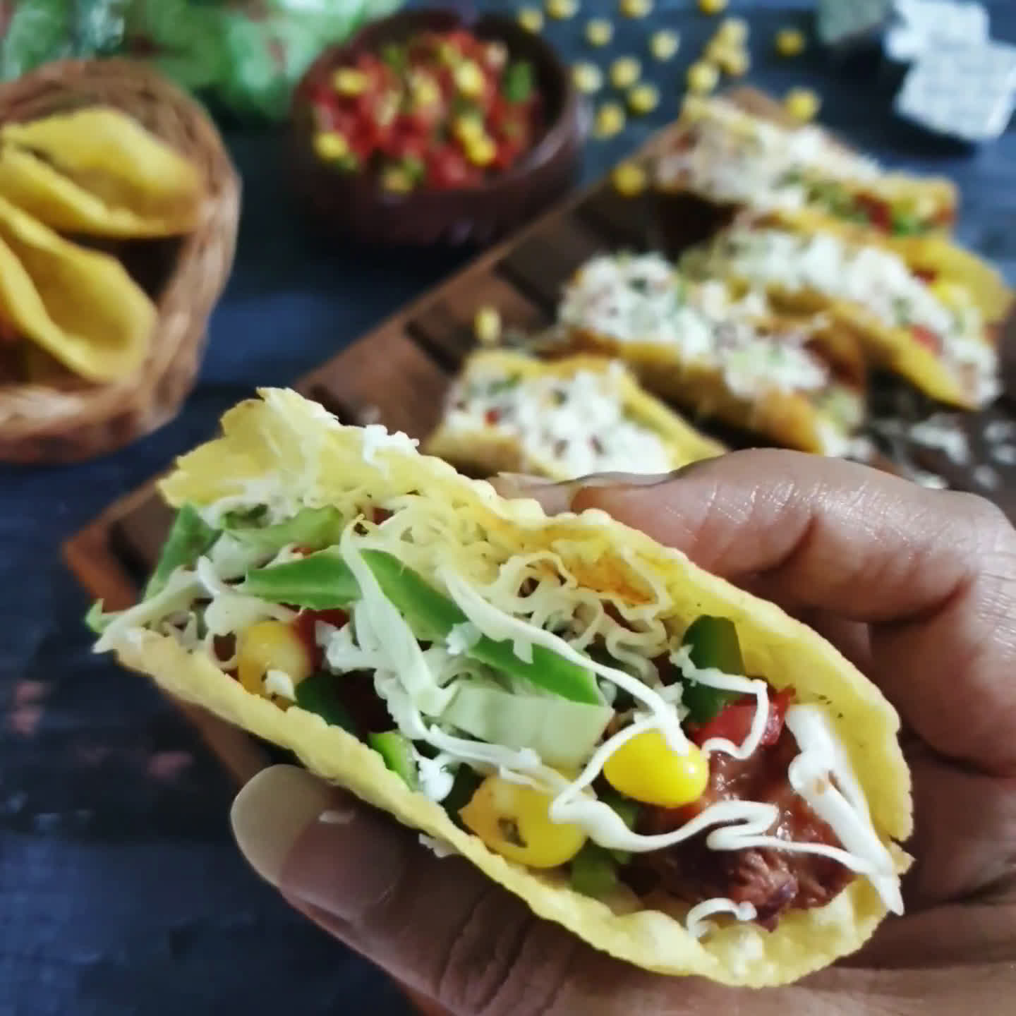 મેક્સીકન ટાકોસ જૈન (Mexican Tacos Jain recipe in Gujarati) રેસીપી સ્ટેપ15ફોટો