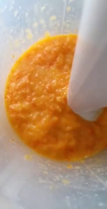 Foto del paso 1 de la receta: Budín de mandarina y membrillo con cubierta azucarada de coco🍊