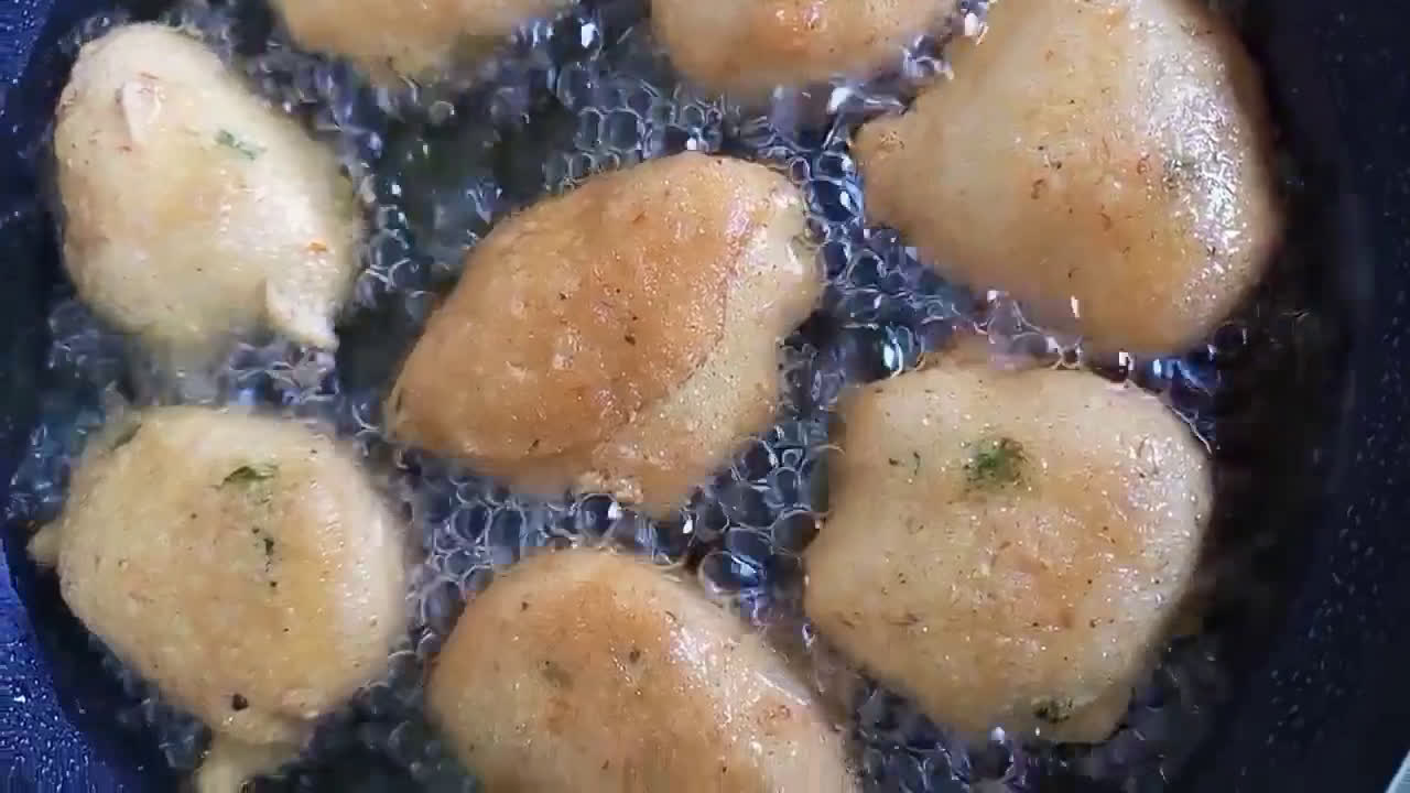 A picture of step 6 of Akara(Kosai).