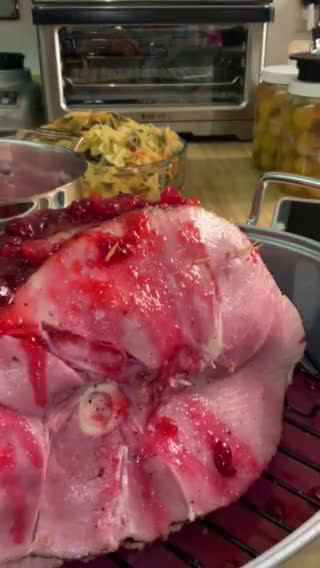 Foto del paso 5 de la receta: Jamón Glaseado con Salsa de Arándanos #elsabordelosrecuerdos