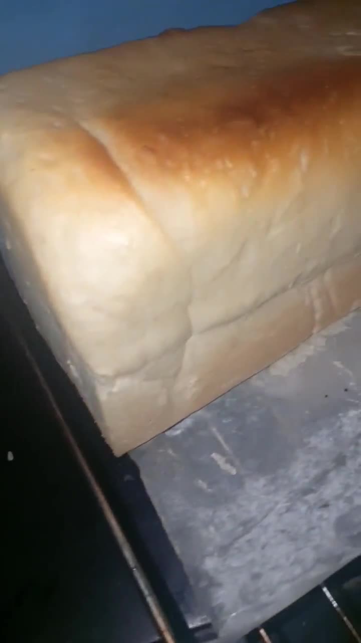 Foto langkah ke 7 dari resep Roti Tawar Susu Tanpa Telur🍞🥛.