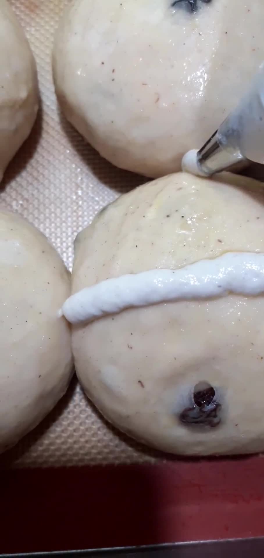 Foto del paso 6 de la receta: Hot cross buns🌺