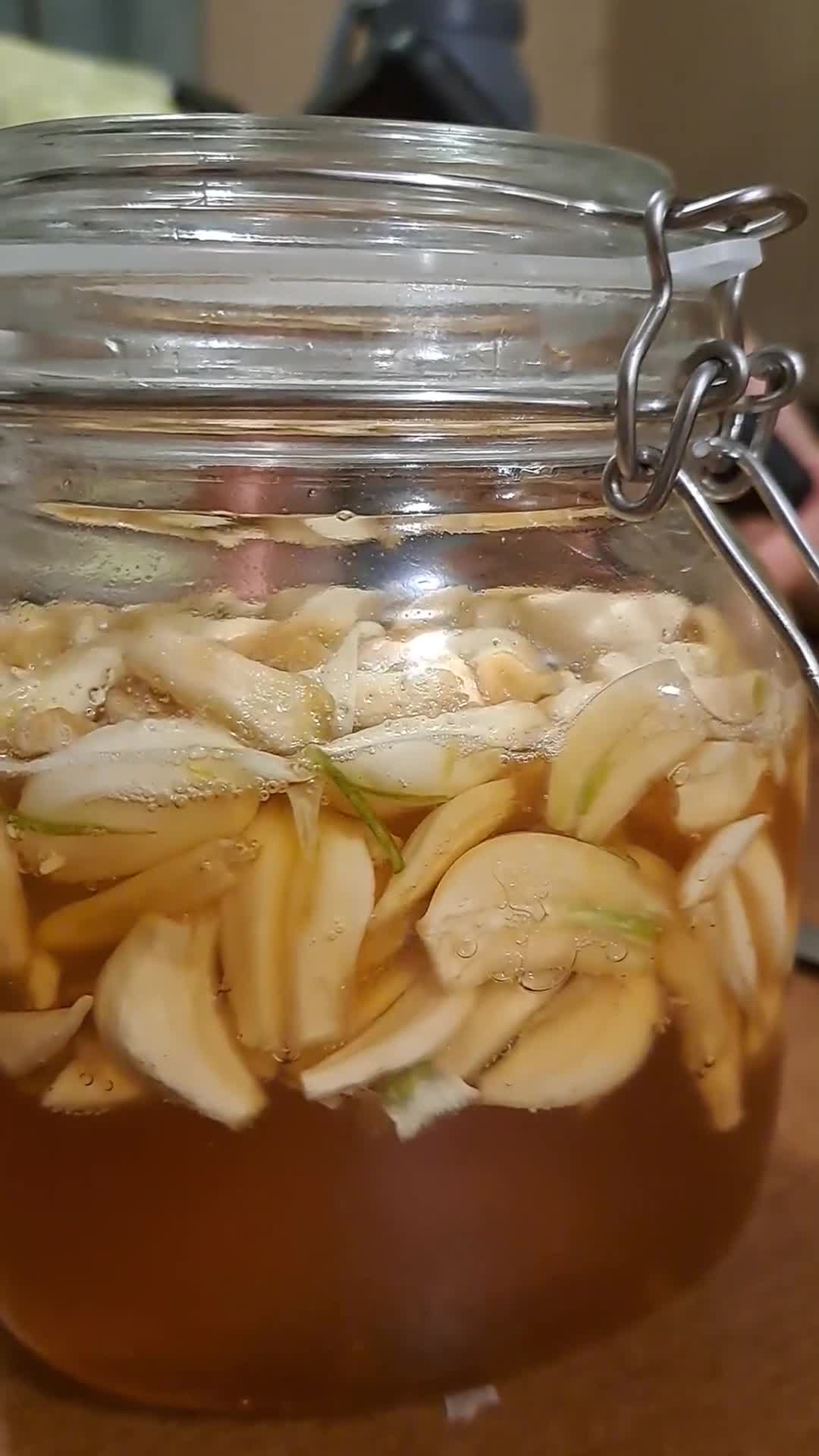 A picture of step 5 of Fermented Honey Garlic.