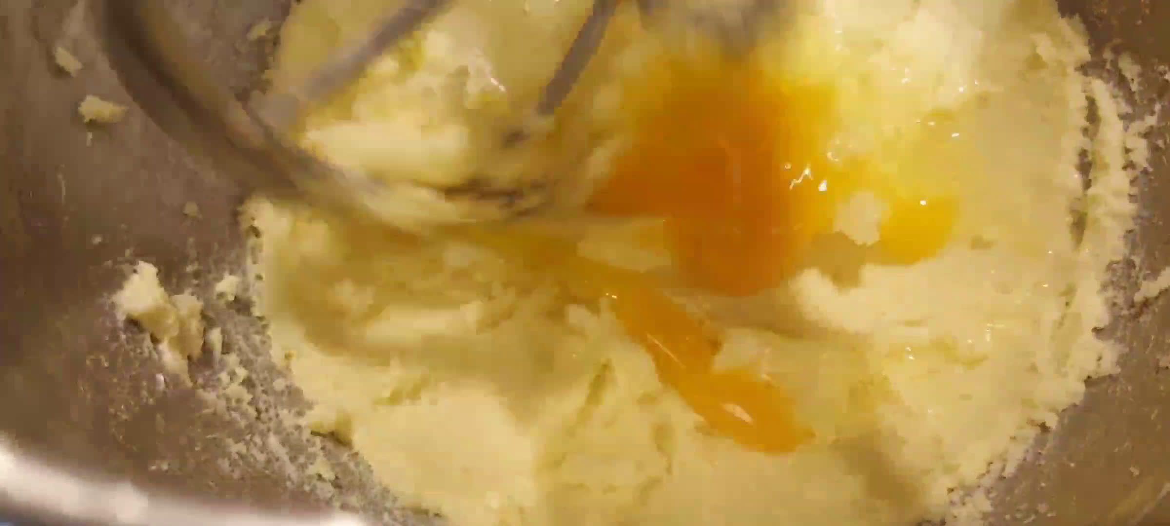 Une image de l'étape 2 de Crème d'amandes pour fond de tartes ou Galettes des rois.