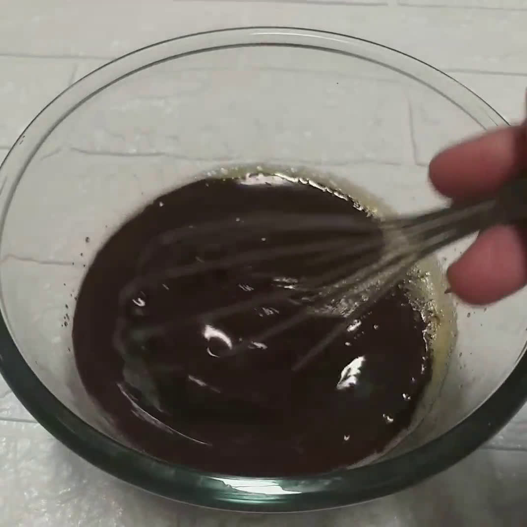 Foto langkah ke 4 dari resep Brownies Panggang Takaran Sendok.