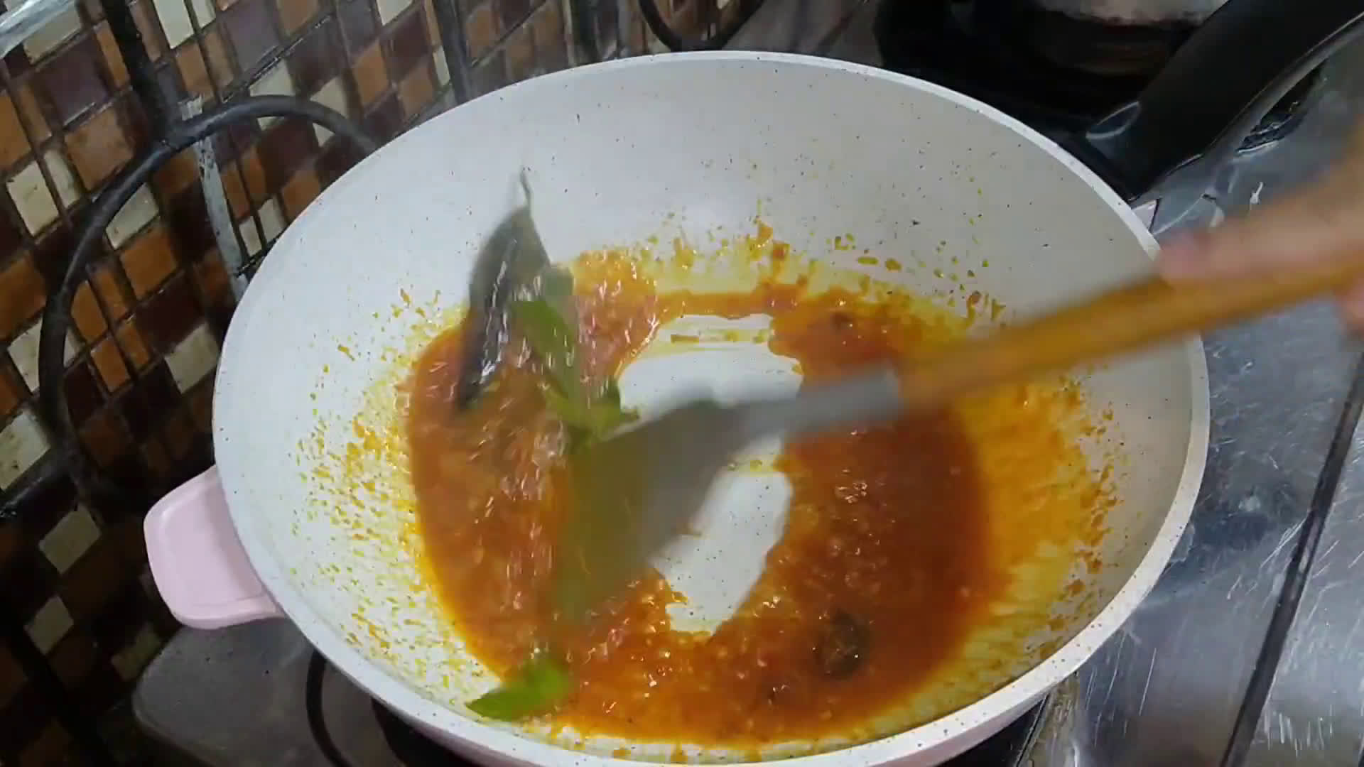 Foto langkah ke 5 dari resep 177. Ketan Serundeng.