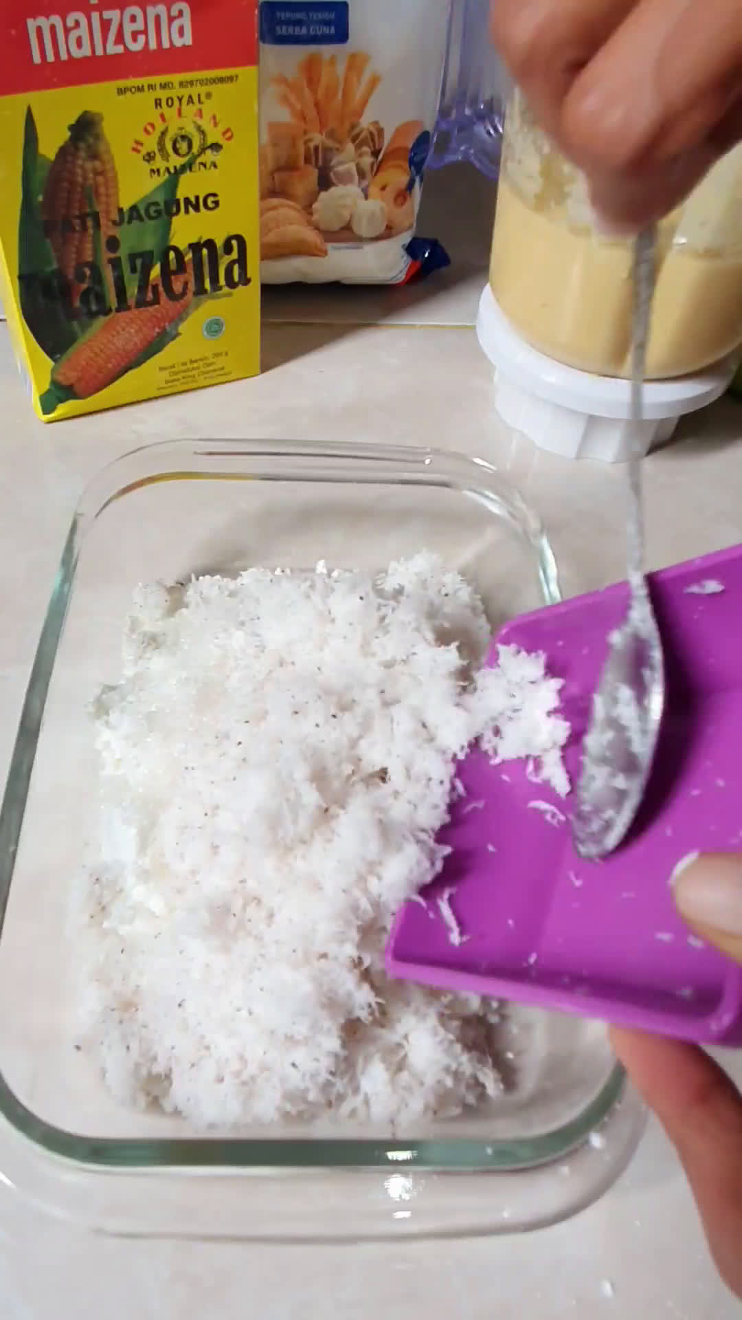 Foto langkah ke 2 dari resep Lepet Jagung.
