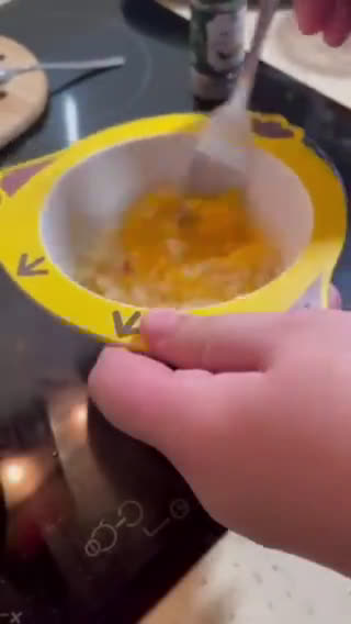 Hình bước làm 2 của món Mỳ Ý Carbonara