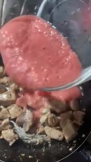 Foto del paso 4 de la receta: Cubitos de pierna de cerdo 🐖