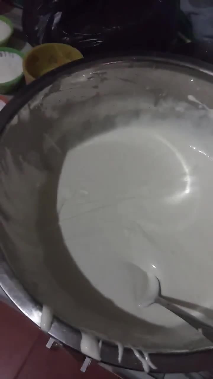 Foto langkah ke 1 dari resep Roti Kukus Mekar.