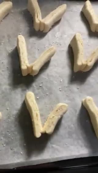 Foto langkah ke 1 dari resep Palmiers Cookies.