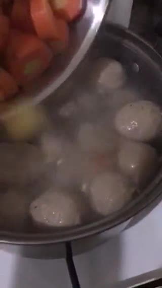 Foto langkah ke 2 dari resep Sup bakso.