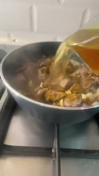 صورة لخطوة 5 من وصفة مختوم اللحم بالبطاطس