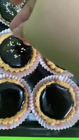 Foto langkah ke 8 dari resep Choco Pie.