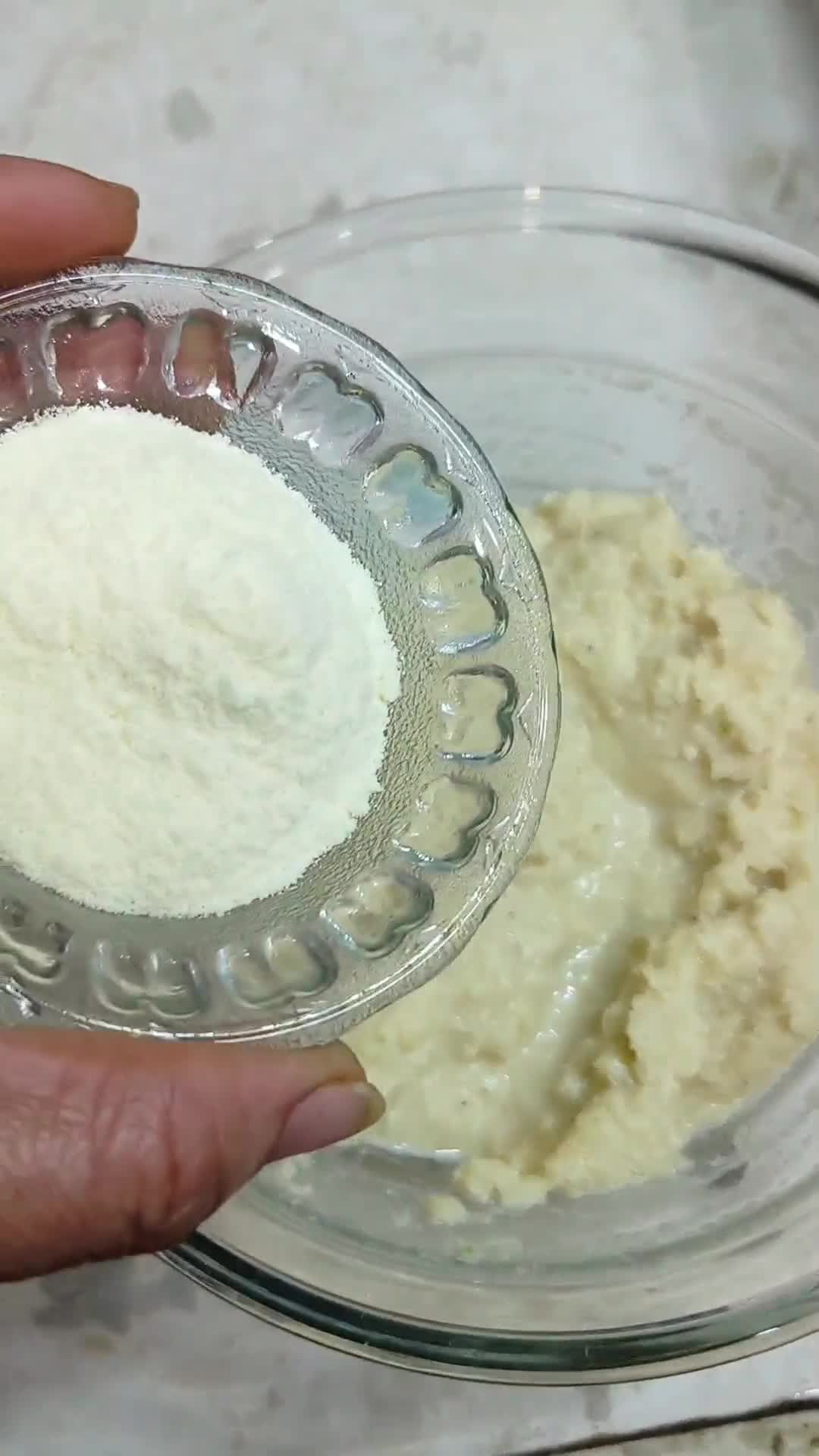 रवा टोस्ट (semolina toast recipe in Hindi) रेसिपी चरण 2 फोटो