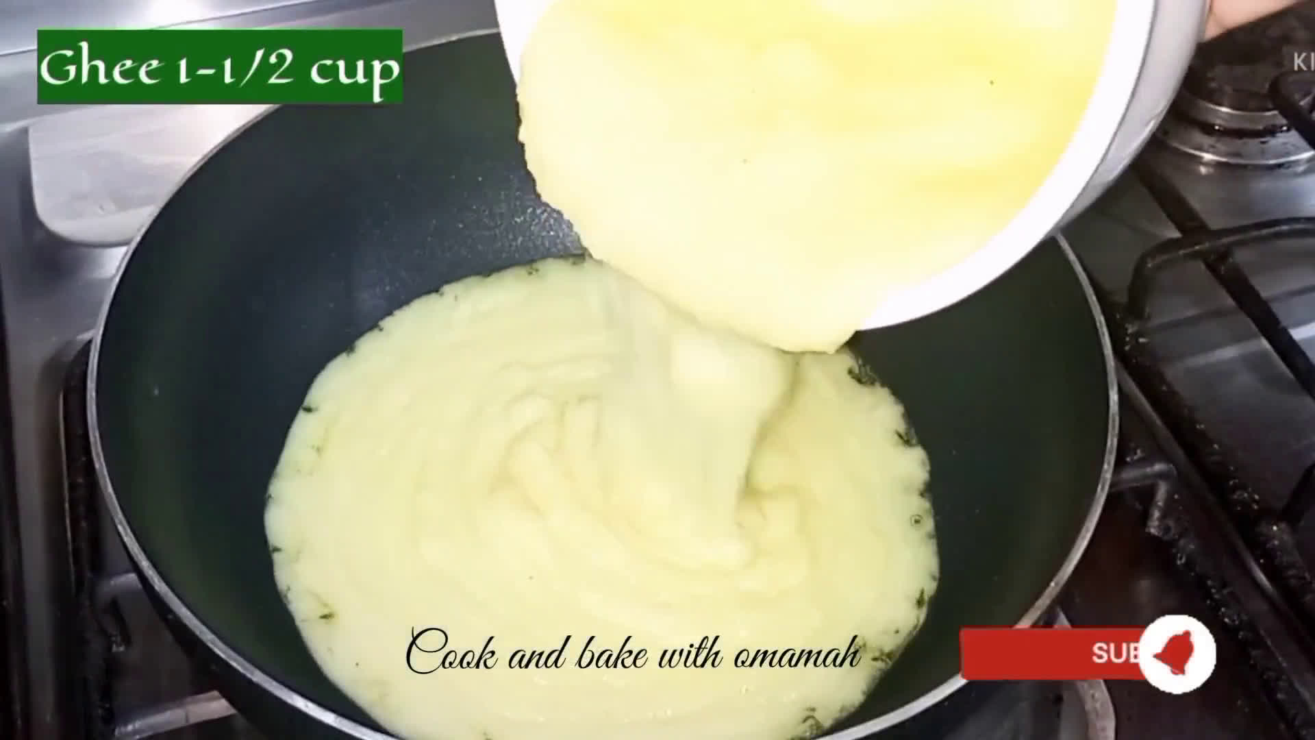 A picture of step 1 of Suji ka karak halva/Suji ka tukri halwa.