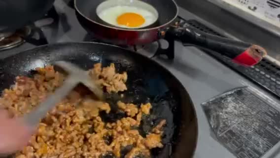 とーちゃん特製カレーミンチ丼作り方3写真