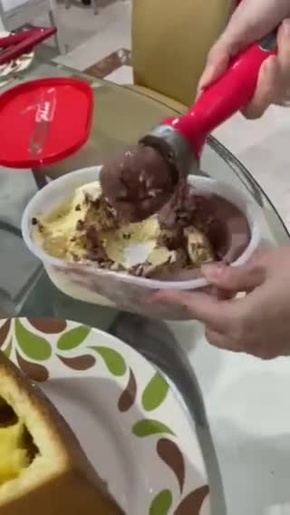 Foto langkah ke 6 dari resep Honey Toast Dessert ala Cafe.
