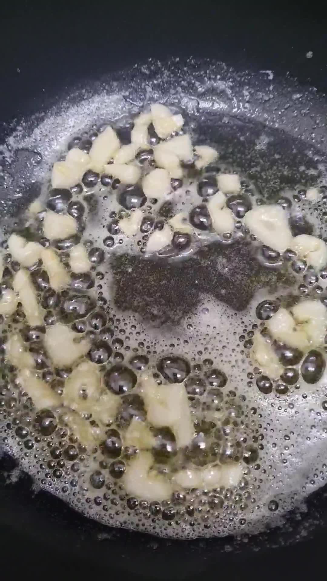 Foto del paso 2 de la receta: Canastitas de arroz integral con champignones 🍚 🍄