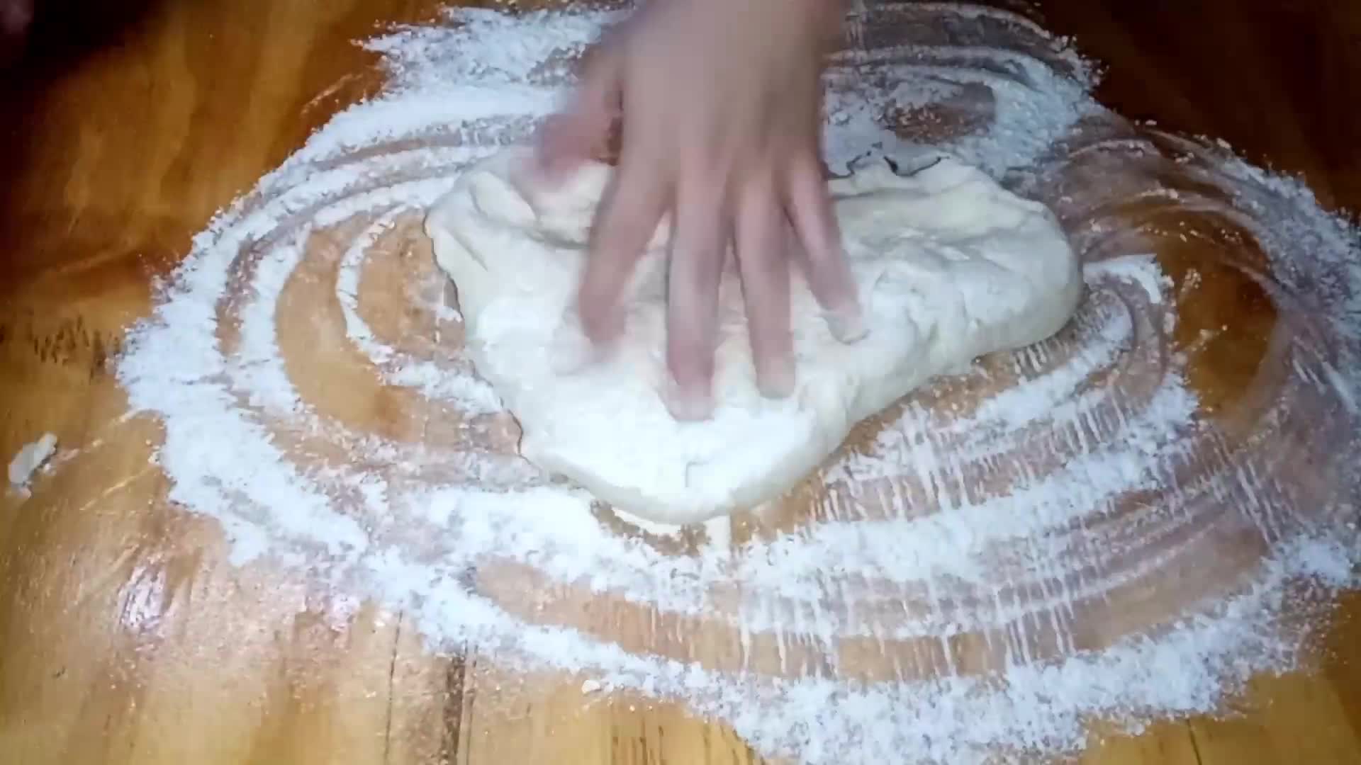 Foto del paso 7 de la receta: Bizcochitos de grasa hojaldrados