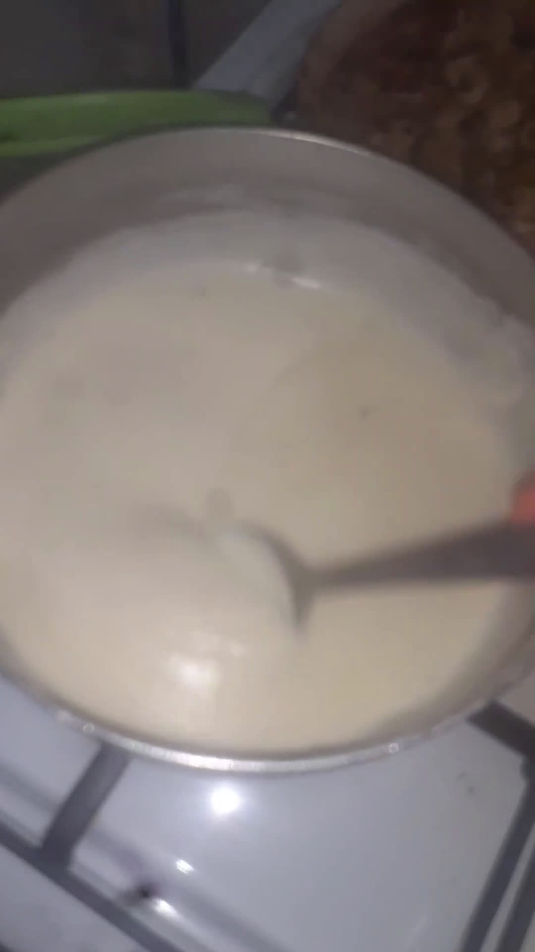 صورة لخطوة 4 من وصفة غراتان البطاطا واسكالوب بالبشاميل 😍😋