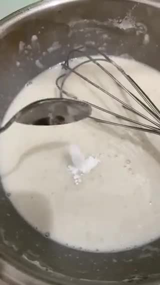 Foto langkah ke 3 dari resep Kue Mangkok Nasi Putih.