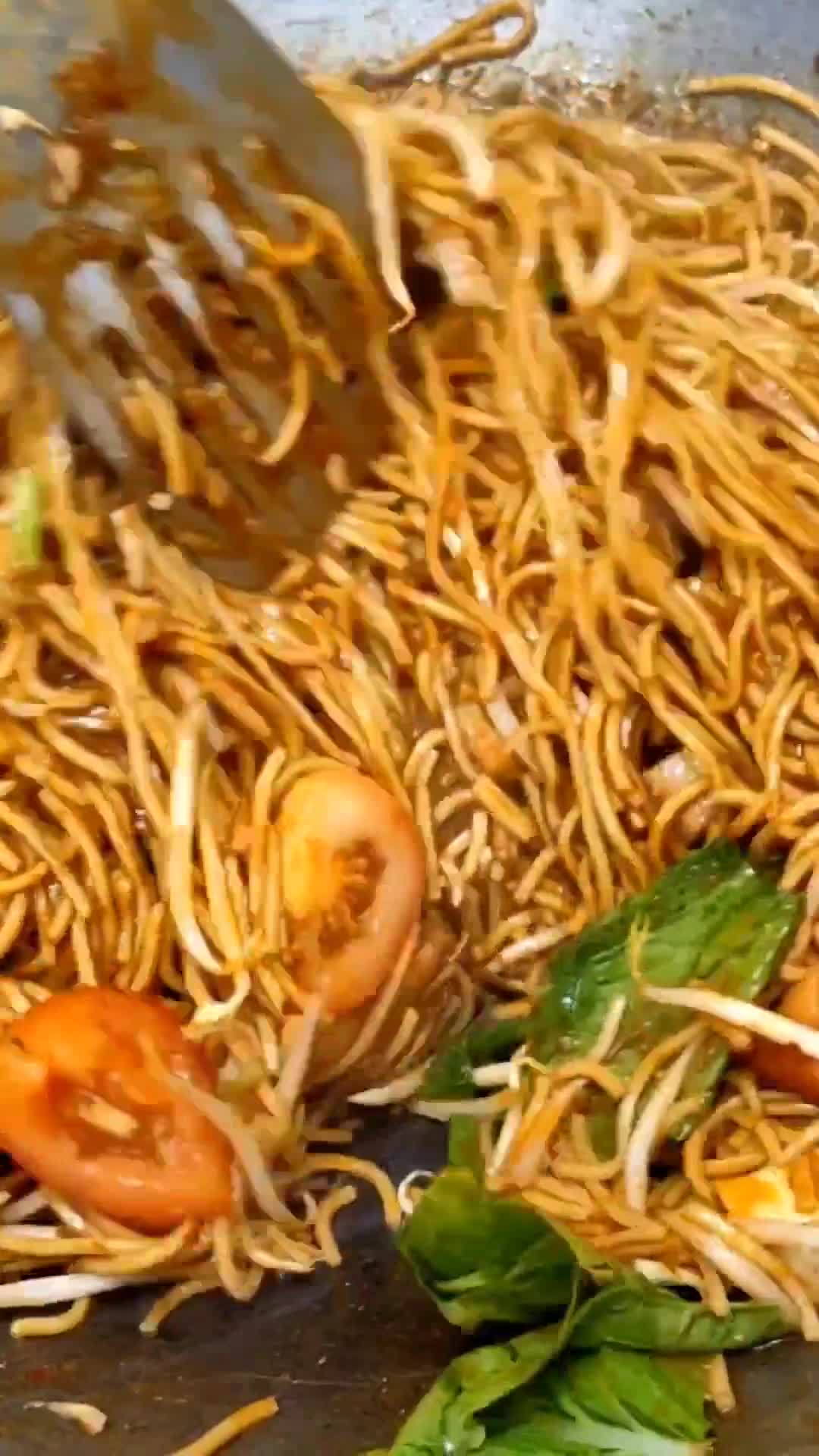 Gambar langkah 7 resipi Mee Goreng Selambak Raya.