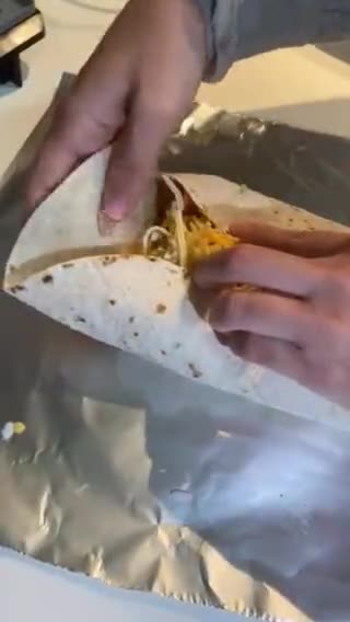 Foto del paso 5 de la receta: Burrito de arroz y pollo