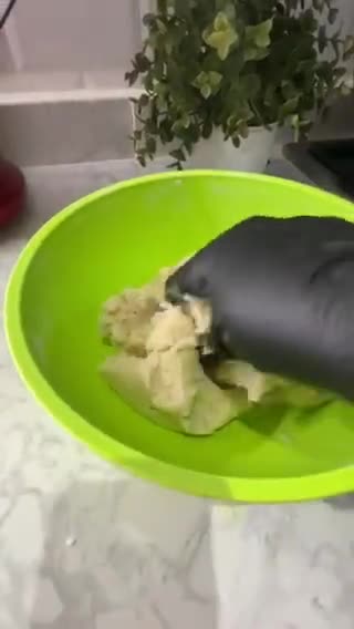 صورة لخطوة 3 من وصفة غريبة الهيل