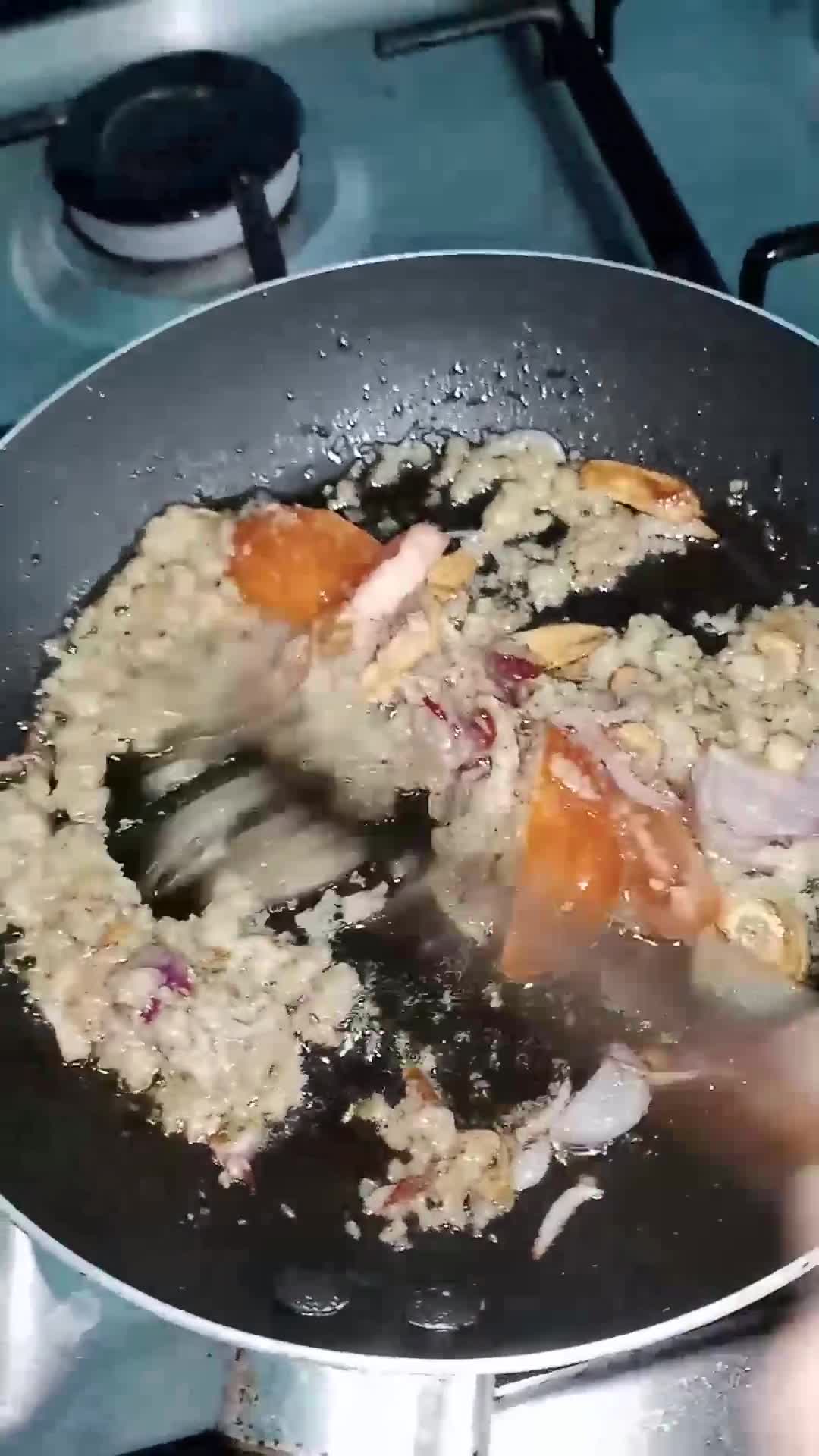 Foto langkah ke 2 dari resep Sop Tetelan Bakso.