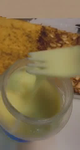 صورة لخطوة 1 من وصفة حليب نستله منزلي بدون طبخ 🤍🤲🏻