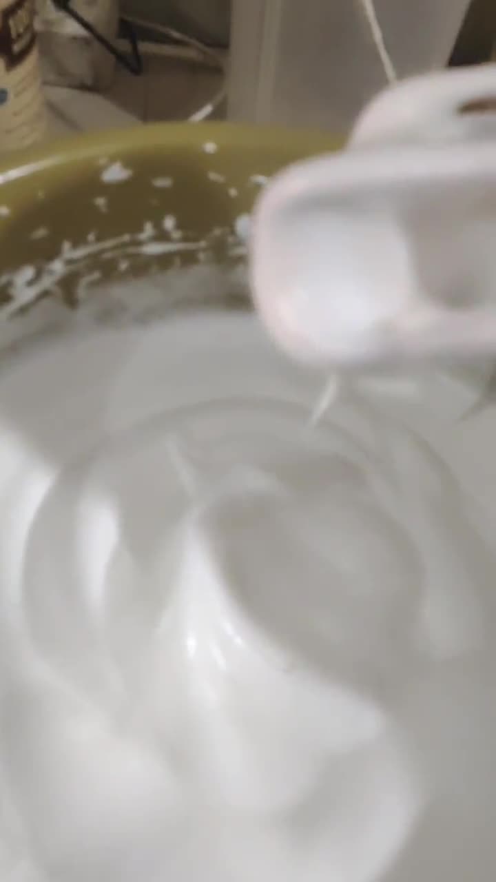 Foto langkah ke 3 dari resep Marmer Butter Cake Putih Telur.